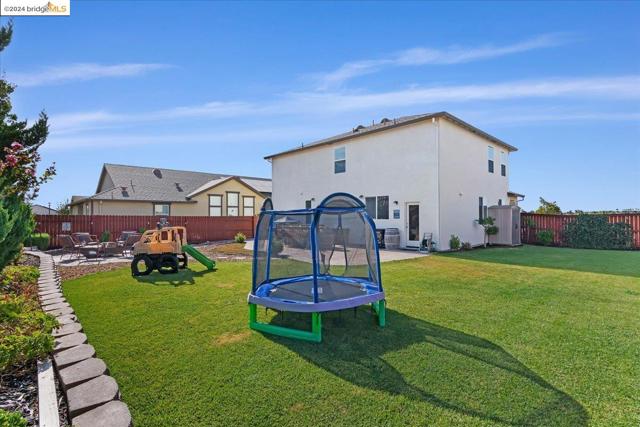 4524 Lincoln Lndg, Rio Vista, California 94571, 4 Bedrooms Bedrooms, ,2 BathroomsBathrooms,Single Family Residence,For Sale,Lincoln Lndg,41069313