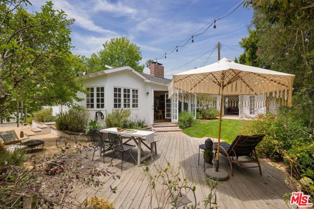 3476 Meier Street, Los Angeles CA: https://media.crmls.org/mediaz/6aeb456a-d105-48eb-a475-fd308fcf097e.jpg