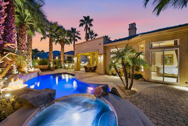 51518 Via Sorrento, La Quinta CA: https://media.crmls.org/mediaz/6aeb6d7d-38b1-41ac-8e7f-a47be1b5ffad.jpg