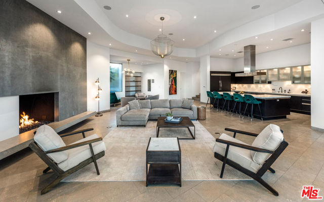 Drew Fenton | 9305 Nightingale Drive Los Angeles CA | MLS: 7240240