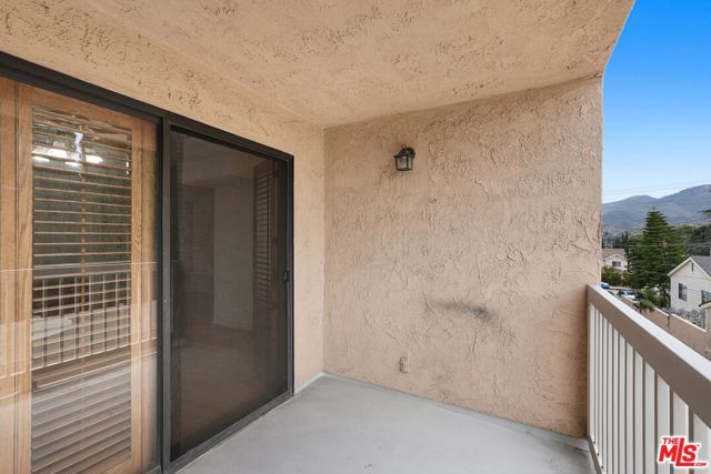 3245 Altura Avenue, 8 photo 18