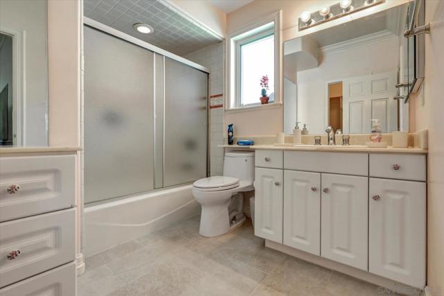 6727 Cavite Ct., San Diego CA: https://media.crmls.org/mediaz/6aed77f2-ef01-433c-8ec8-fe57a54dc242.jpg