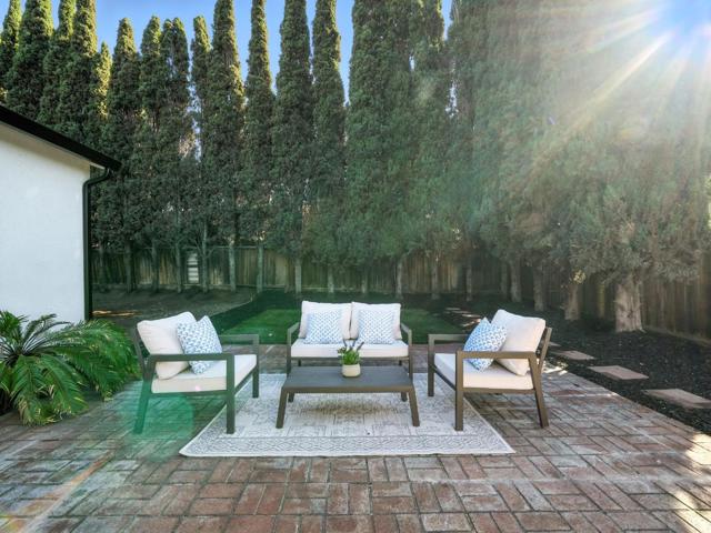 1438 Peaceful Glen Court, San Jose CA: https://media.crmls.org/mediaz/6aedab8b-3796-4aeb-bcd4-410642796d9c.jpg