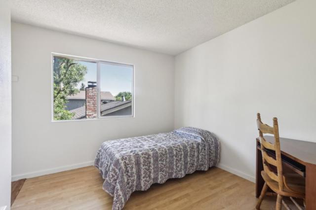 7433 Crawford Drive, Gilroy CA: https://media.crmls.org/mediaz/6aedfb3a-b2a8-4df8-acec-a1c61b79ac49.jpg