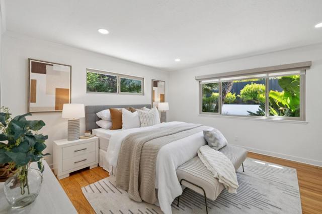 2985 Trousdale Drive, Burlingame CA: https://media.crmls.org/mediaz/6aee304c-8bcf-452b-8fcf-3784fec90030.jpg