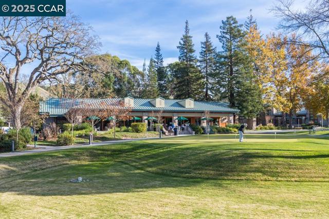 3520 Rossmoor Parkway, Walnut Creek CA: https://media.crmls.org/mediaz/6aef4fb5-4ab9-4070-b563-b509fa6f54c0.jpg