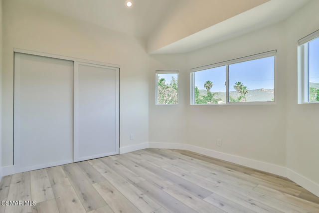26200 Lockwood Road, Malibu CA: https://media.crmls.org/mediaz/6af05b2d-eb8c-40cc-af1a-3d335cad6cd6.jpg