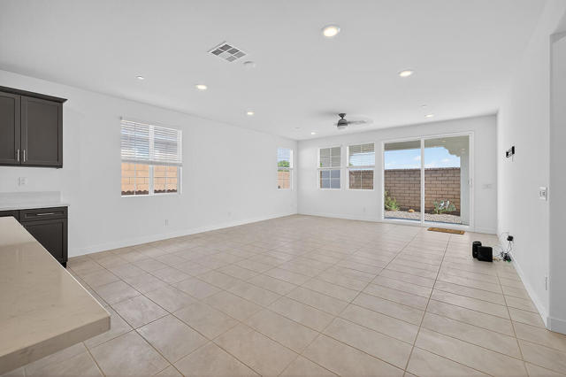 73514 Cierra Street, Palm Desert CA: https://media.crmls.org/mediaz/6af17118-5c42-4652-882a-614d9a1011a8.jpg