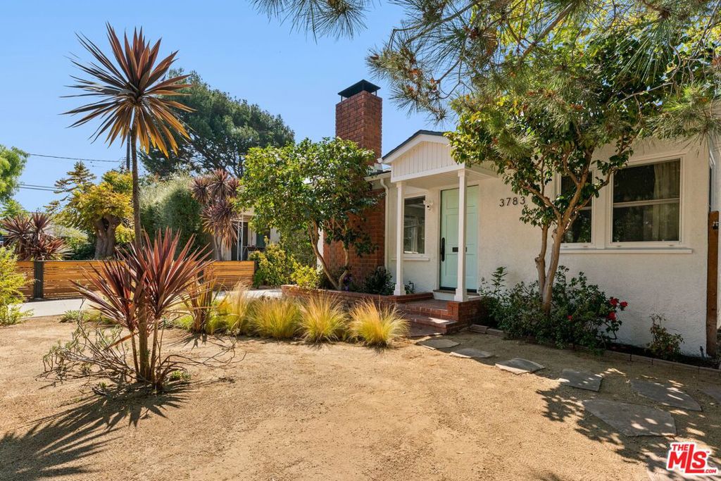 3783 Colonial Avenue