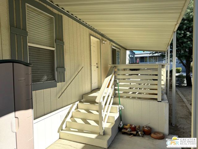 17640 Corkill Road, Desert Hot Springs CA: https://media.crmls.org/mediaz/6af440dc-b734-4814-84ba-693d935a5537.jpg