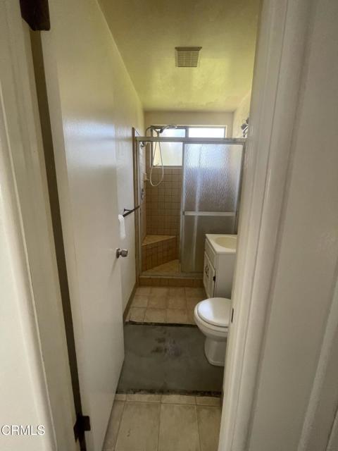 Detail Gallery Image 9 of 14 For 140 Banner Ave, Ventura,  CA 93004 - 3 Beds | 2 Baths