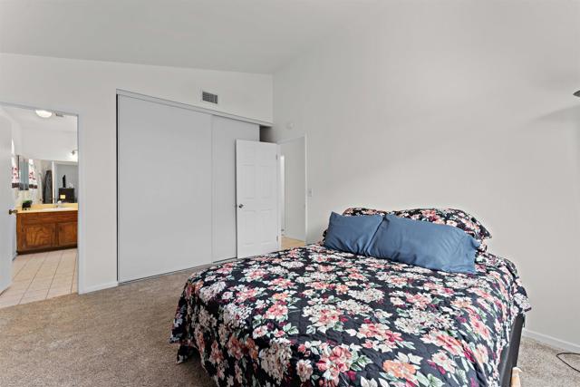 Detail Gallery Image 15 of 22 For 5133 Greenbrook St, Oceanside,  CA 92057 - 4 Beds | 2 Baths