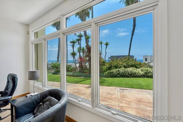 5420 La jolla Blvd., La Jolla CA: https://media.crmls.org/mediaz/6af85498-ffd6-474d-a266-0f3290b9948b.jpg