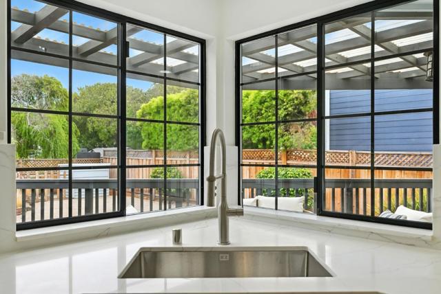 71 Alameda Avenue, Half Moon Bay CA: https://media.crmls.org/mediaz/6af8f0a0-cbb3-4764-a2c5-5c0341e0cb31.jpg