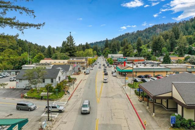 15995 Big Basin Way, Boulder Creek CA: https://media.crmls.org/mediaz/6afa1be6-6a90-4d5a-95ab-316ec53b29fc.jpg