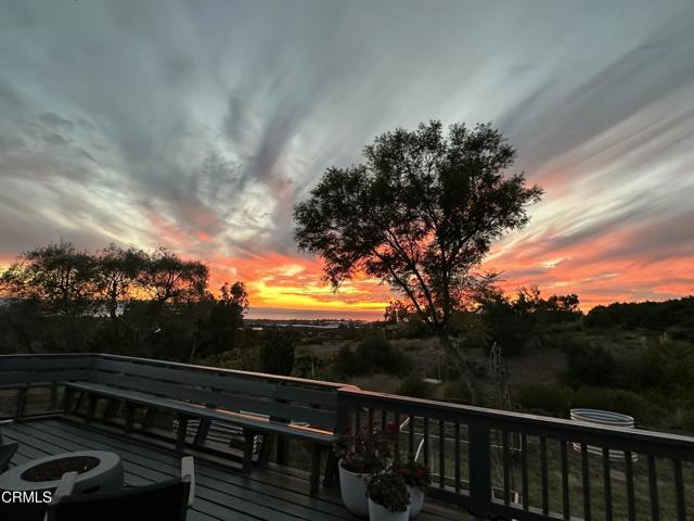 4488 Foothill Road, Carpinteria CA: https://media.crmls.org/mediaz/6afa8e2e-a3b5-4fcd-bb7c-1522bc96b473.jpg