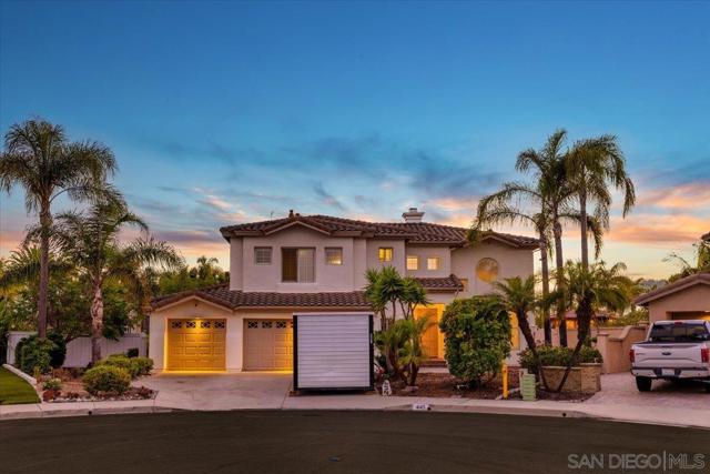 445 De Anza Court, Oceanside CA: https://media.crmls.org/mediaz/6afa90a8-15ea-4858-baf9-1c4a8d8471d3.jpg