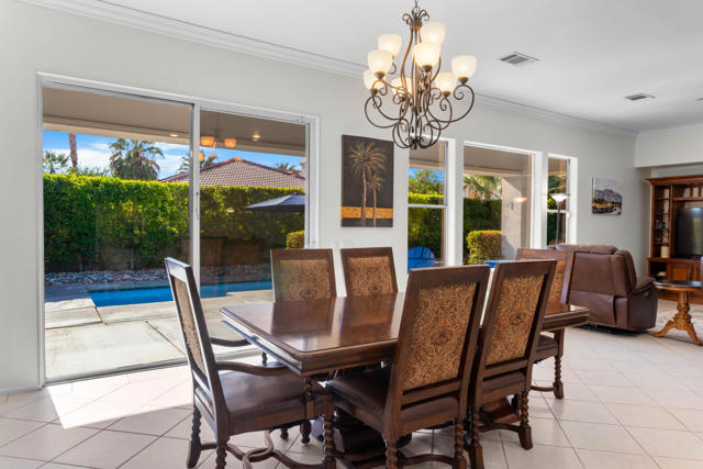 74629 Lavender Way, Palm Desert CA: https://media.crmls.org/mediaz/6afae195-61d8-4a20-953b-599cdb526e40.jpg