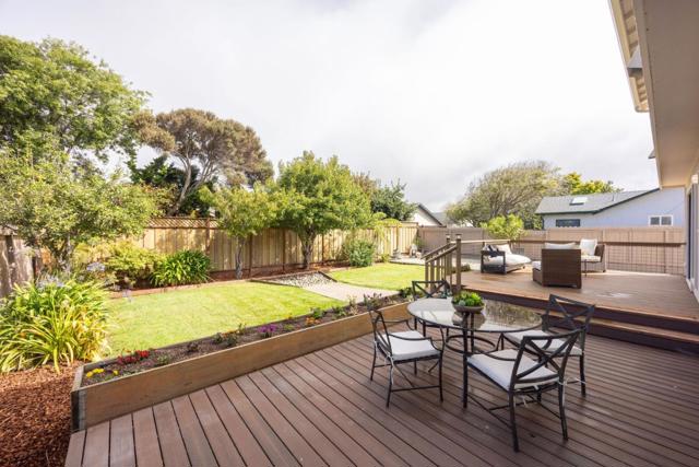 371 Granelli Avenue, Half Moon Bay CA: https://media.crmls.org/mediaz/6afc1488-006d-4357-a65c-72737b69074b.jpg