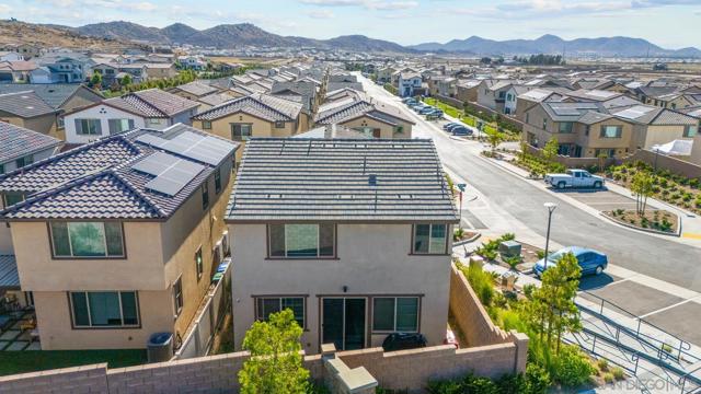 29566 Nini Ct, Winchester CA: https://media.crmls.org/mediaz/6afd903b-3a32-4cc1-a365-6d468f532350.jpg