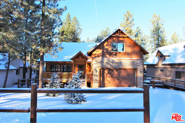 919 Mcalister Road, Big Bear City CA: https://media.crmls.org/mediaz/6afd952d-0f84-4b67-9718-0b79e14a8adc.jpg