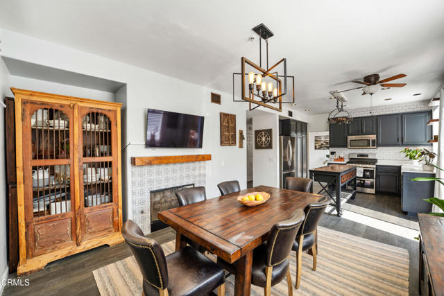 334 Potawatome Street, Ventura CA: https://media.crmls.org/mediaz/6afeb75c-fd62-461b-aaf1-4259e89a8470.jpg