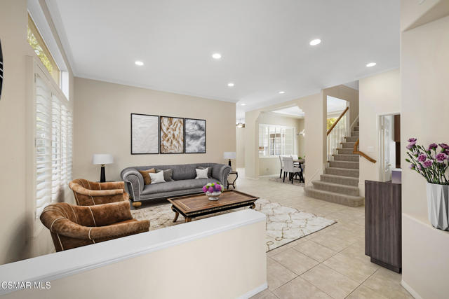 2996 Eagles Claw Avenue, Thousand Oaks CA: https://media.crmls.org/mediaz/6b01a295-3bf8-42dd-820c-c34382529d16.jpg