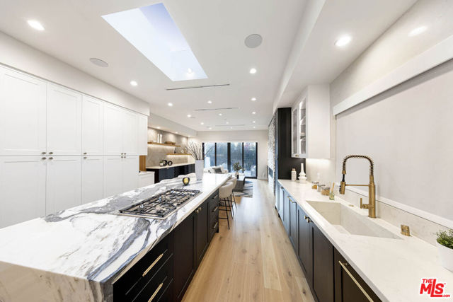 123 S Kilkea Drive, Los Angeles CA: https://media.crmls.org/mediaz/6b01c1a9-5953-44d3-b29c-b945095555a3.jpg