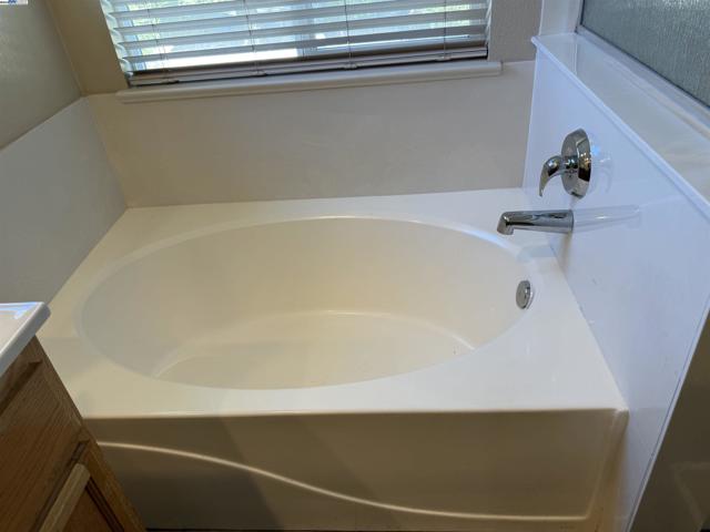 10342 Mono Ct, Stockton CA: https://media.crmls.org/mediaz/6b0240a8-2b90-4f6a-885b-f44442e402d0.jpg