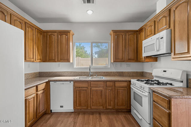 Detail Gallery Image 21 of 44 For 625 E Mountain St, Pasadena,  CA 91104 - 3 Beds | 1 Baths