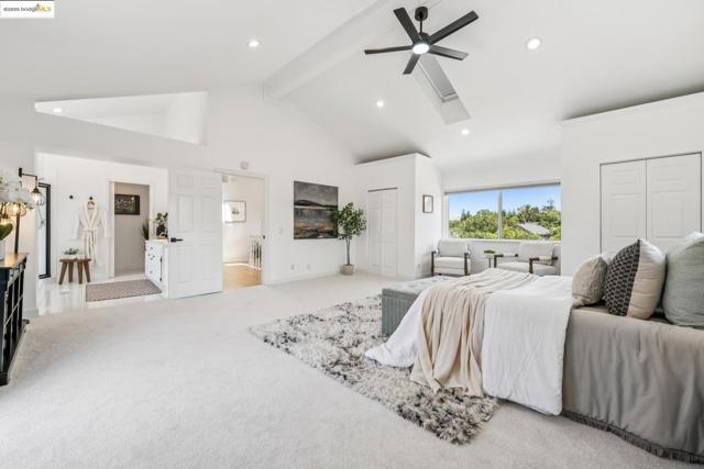 1051 Kaski Ln, Concord CA: https://media.crmls.org/mediaz/6b0313af-e624-410f-95d3-76368bcb2e58.jpg