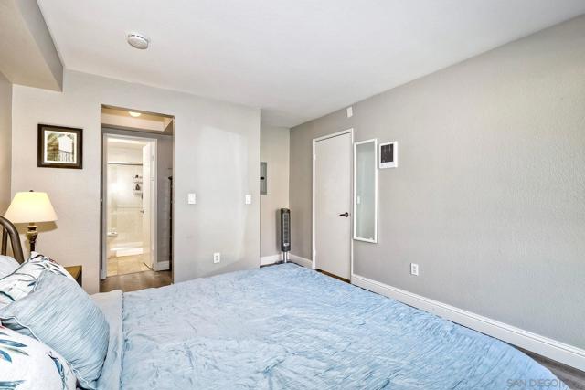 6955 Alvarado Rd, San Diego CA: https://media.crmls.org/mediaz/6b037bbc-572e-4397-aa2d-83fecbd61a51.jpg