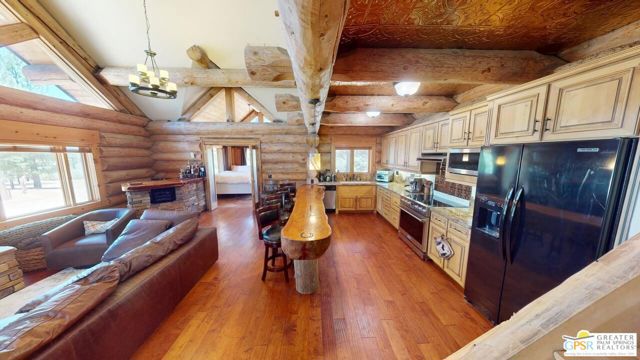 60164 Devils Ladder Road, Mountain Center CA: https://media.crmls.org/mediaz/6b04056a-a97d-4dc6-b67a-be58a436105e.jpg