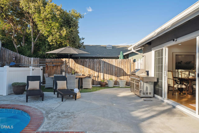 10325 Darling Road, Ventura CA: https://media.crmls.org/mediaz/6b05271b-e4a7-4066-8052-76e0210afe0d.jpg