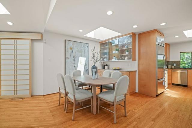 89 Fair Oaks Lane, Atherton CA: https://media.crmls.org/mediaz/6b05433c-26a8-4cdf-8dc8-b6157ed3ed9a.jpg