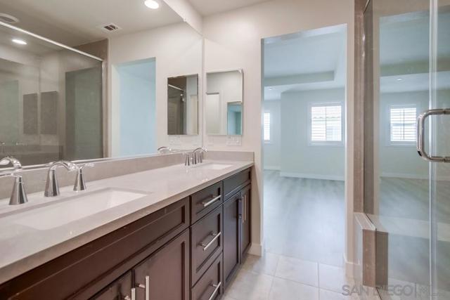 Image 6 of 39 For 12962 Peppergrass Creek Gate  43