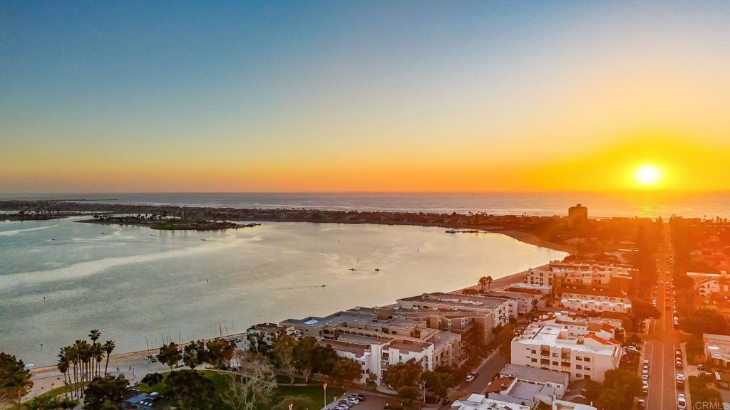 1251 Parker Pl. - photo 3