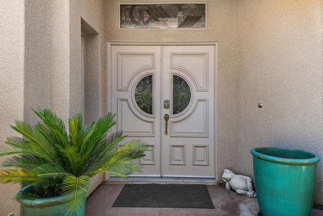 99 Kavenish Drive, Rancho Mirage CA: https://media.crmls.org/mediaz/6b09dd85-d478-4e4f-b4ea-b8a19914bbb9.jpg