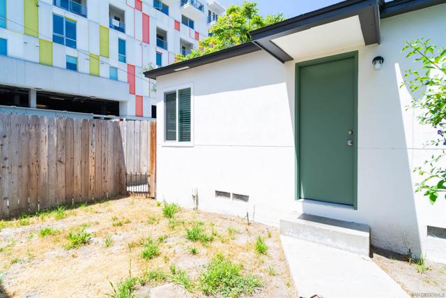 4333 Florida St, San Diego CA: https://media.crmls.org/mediaz/6b0a8f24-85d1-446e-ae9a-ea3c0108fb6a.jpg