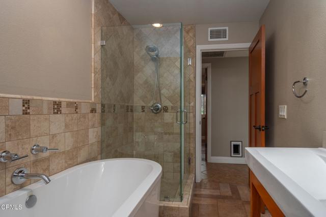 Detail Gallery Image 24 of 47 For 239 Cartagena St, Camarillo,  CA 93010 - 3 Beds | 2 Baths