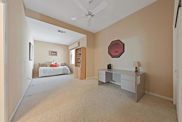 78776 Tamarisk Flower Drive, Palm Desert CA: https://media.crmls.org/mediaz/6b0ad6be-4d5b-426b-9f3d-1cfd475ab0c3.jpg