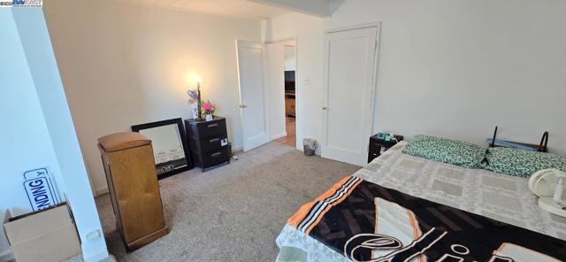 609 Banks Dr, Richmond CA: https://media.crmls.org/mediaz/6b0c10d8-acb4-41e3-86dd-1093b518cc88.jpg
