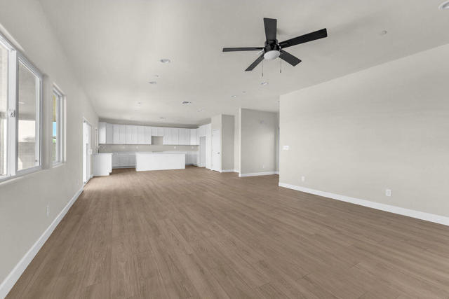 Image 6 of 49 For 65361 Avenida Dorado