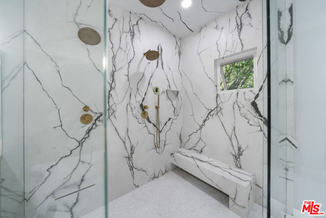 Image 23 of 49 For 12917 Galewood Street