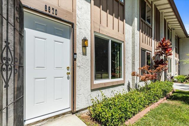 Detail Gallery Image 6 of 31 For 6670 Bell Bluff Ave, San Diego,  CA 92119 - 2 Beds | 1 Baths