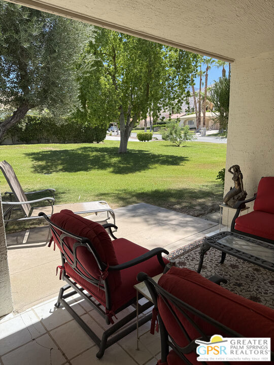 3410 E Bogert Trail, Palm Springs CA: https://media.crmls.org/mediaz/6b10f1d7-6b39-447d-89ed-ff2c48edc4db.jpg