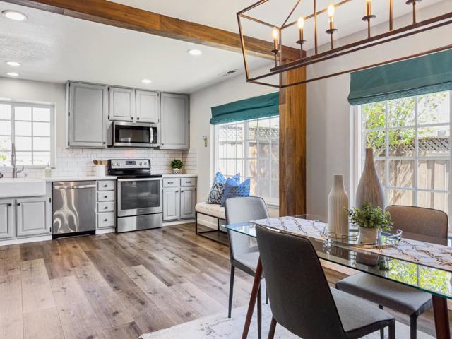 1616 Brentwood Lane, Gilroy CA: https://media.crmls.org/mediaz/6b10fc78-b59a-4cad-b8a4-66deff53bb45.jpg