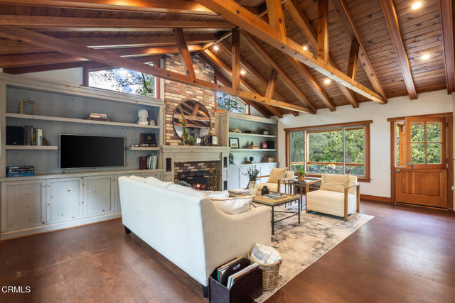 4254 Chevy Chase Drive, La Canada Flintridge, California 91011, 6 Bedrooms Bedrooms, ,4 BathroomsBathrooms,Residential Lease,For Rent,4254 Chevy Chase Drive,CRP1-23233