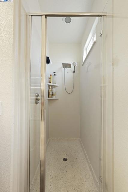 1025 S Fowler Ln, Mountain House CA: https://media.crmls.org/mediaz/6b12de87-dfc5-4c4a-a86f-15b3a17098b5.jpg