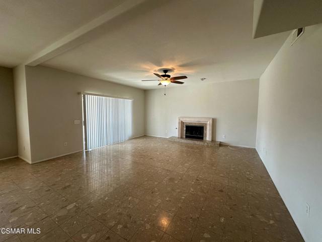 Image 3 of 18 For 41985 Hemingway Court